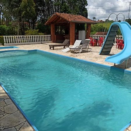 Chacara Em Ibiuna Sao Roque A 70Km De Sp Com Piscina E Wi-Fi Villa Buitenkant foto